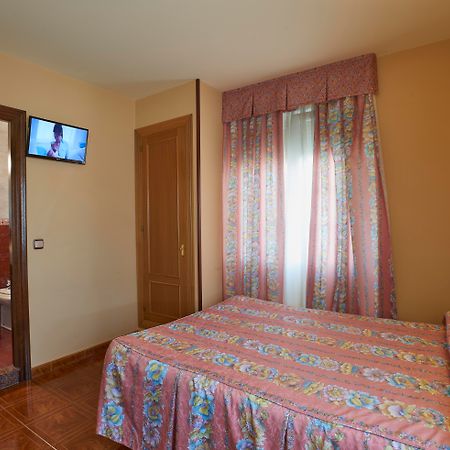 Hotel Y Casona El Carmen Perlora Extérieur photo