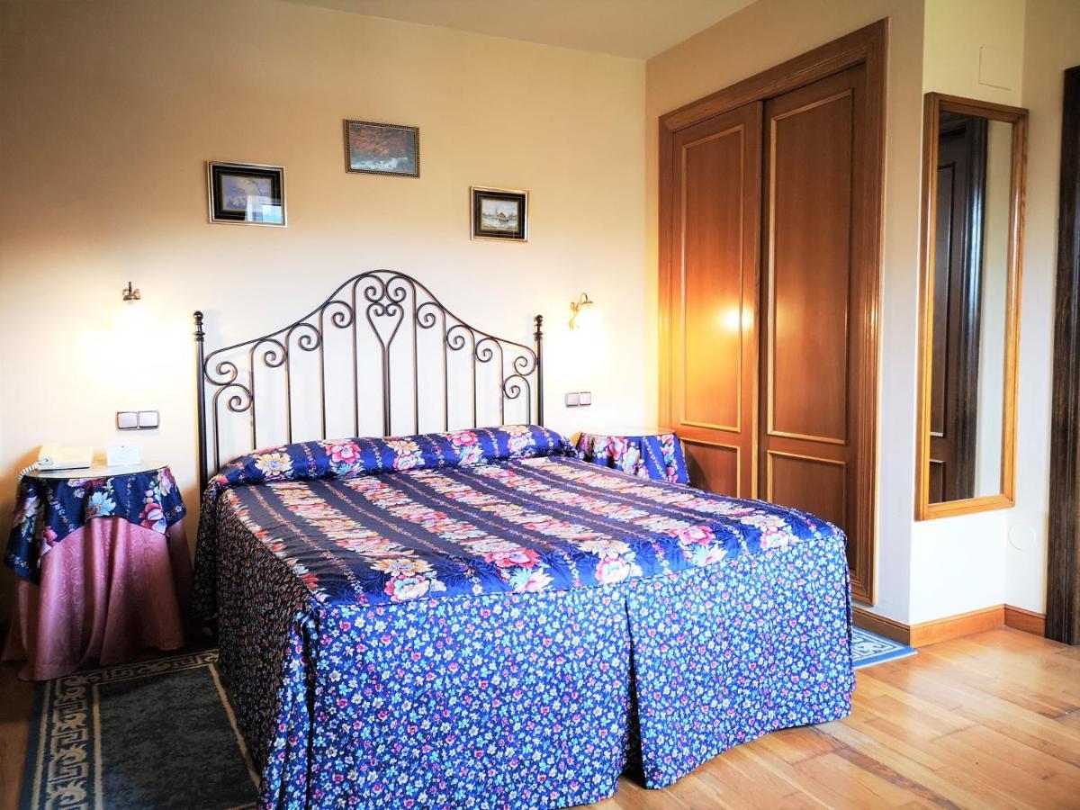 Hotel Y Casona El Carmen Perlora Extérieur photo